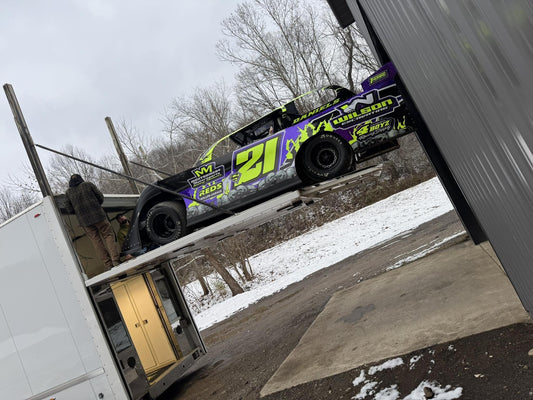 Seth Daniels and Wilson Motorsports Conclude 2025 Season in Gateway Dirt Nationals