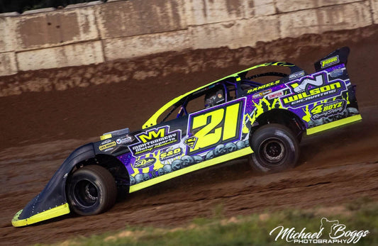 Late Caution Period Dooms Daniels in Visit to Skyline Speedway